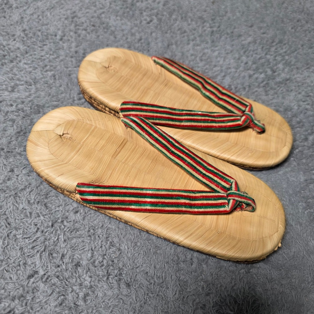 Handmade Kids Womens 8.5in Zori Sandals Bamboo Straw Tan Red Green Striped
